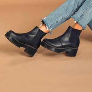 Dr. Martens - Rometty